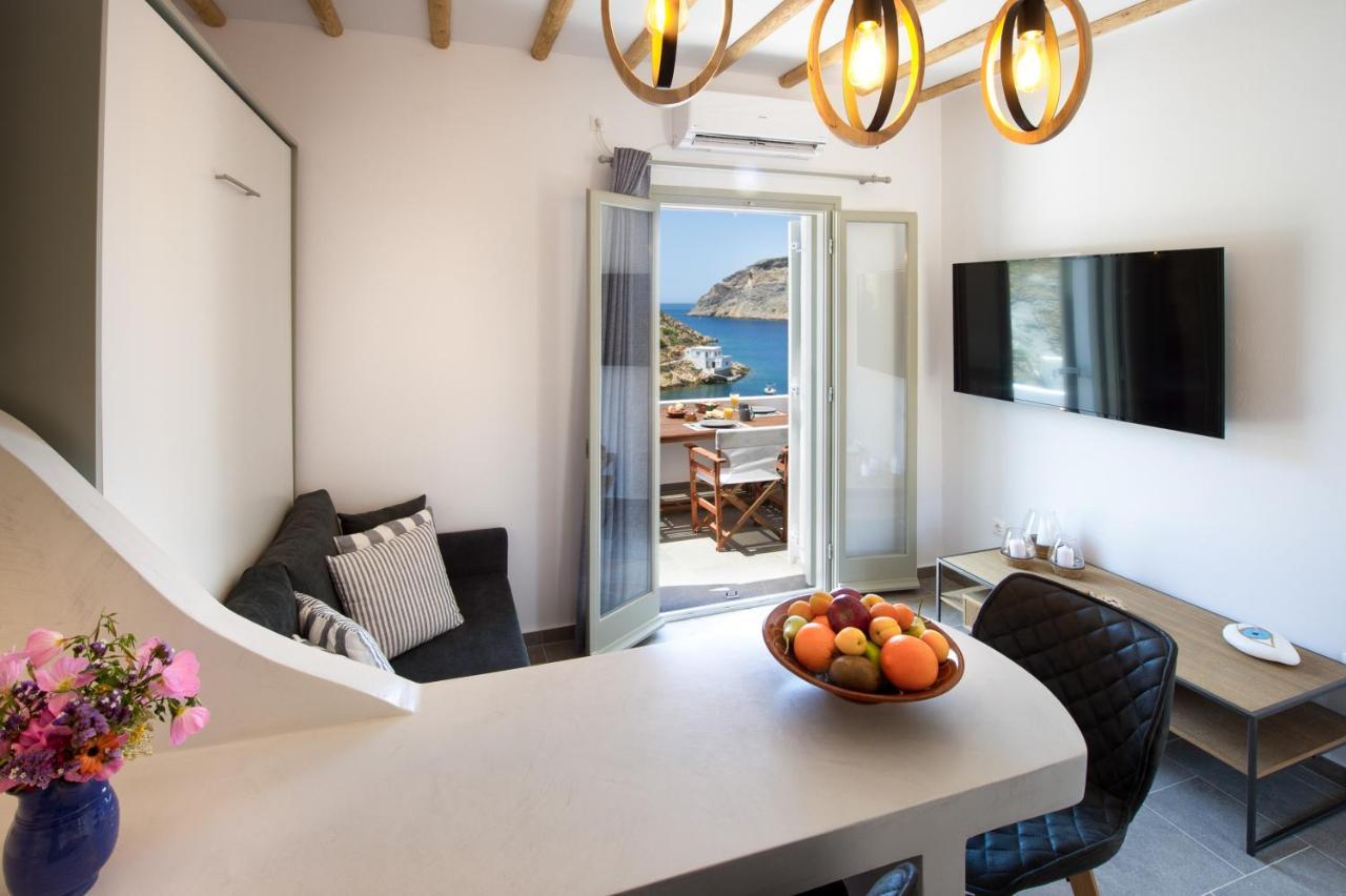 Droufakos' Home, Lux Seafront Apartment W. View Cherronisos  Exterior photo